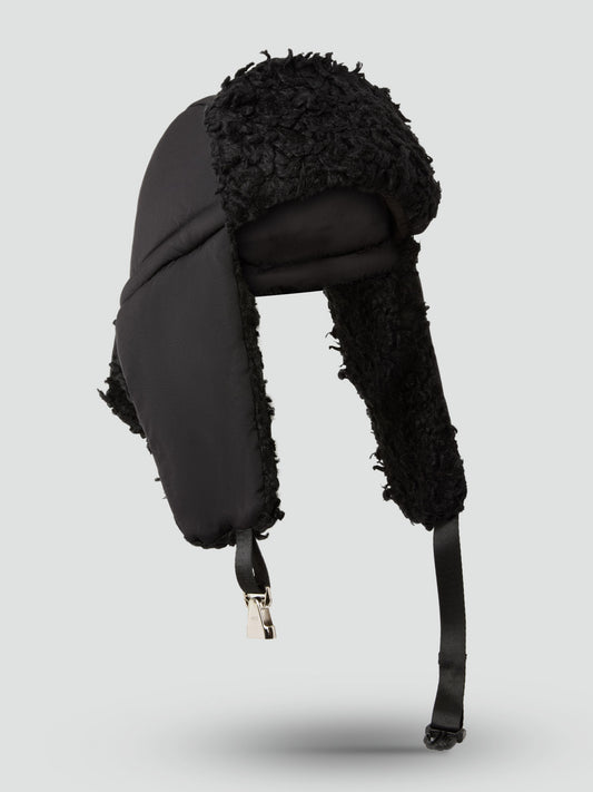 MOMENTARY HAT in Black Savian Eco Fur