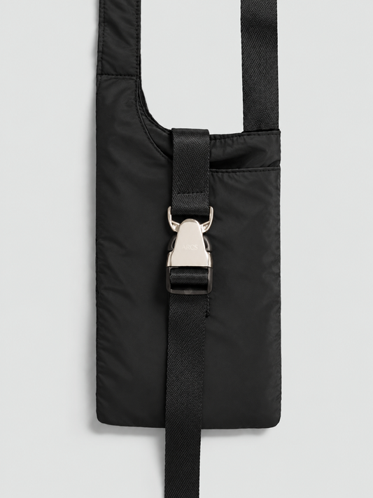 CLOSER POUCH in Black Recycled Polyester