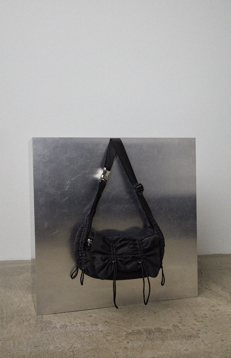 SENT Bag in Black Recycled Polyester