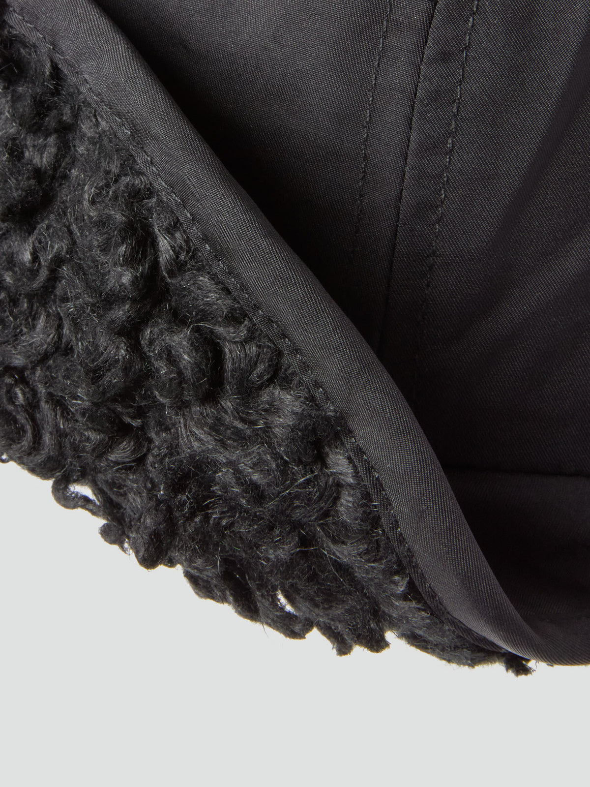STEADY Cap in SAVIAN Eco-fur
