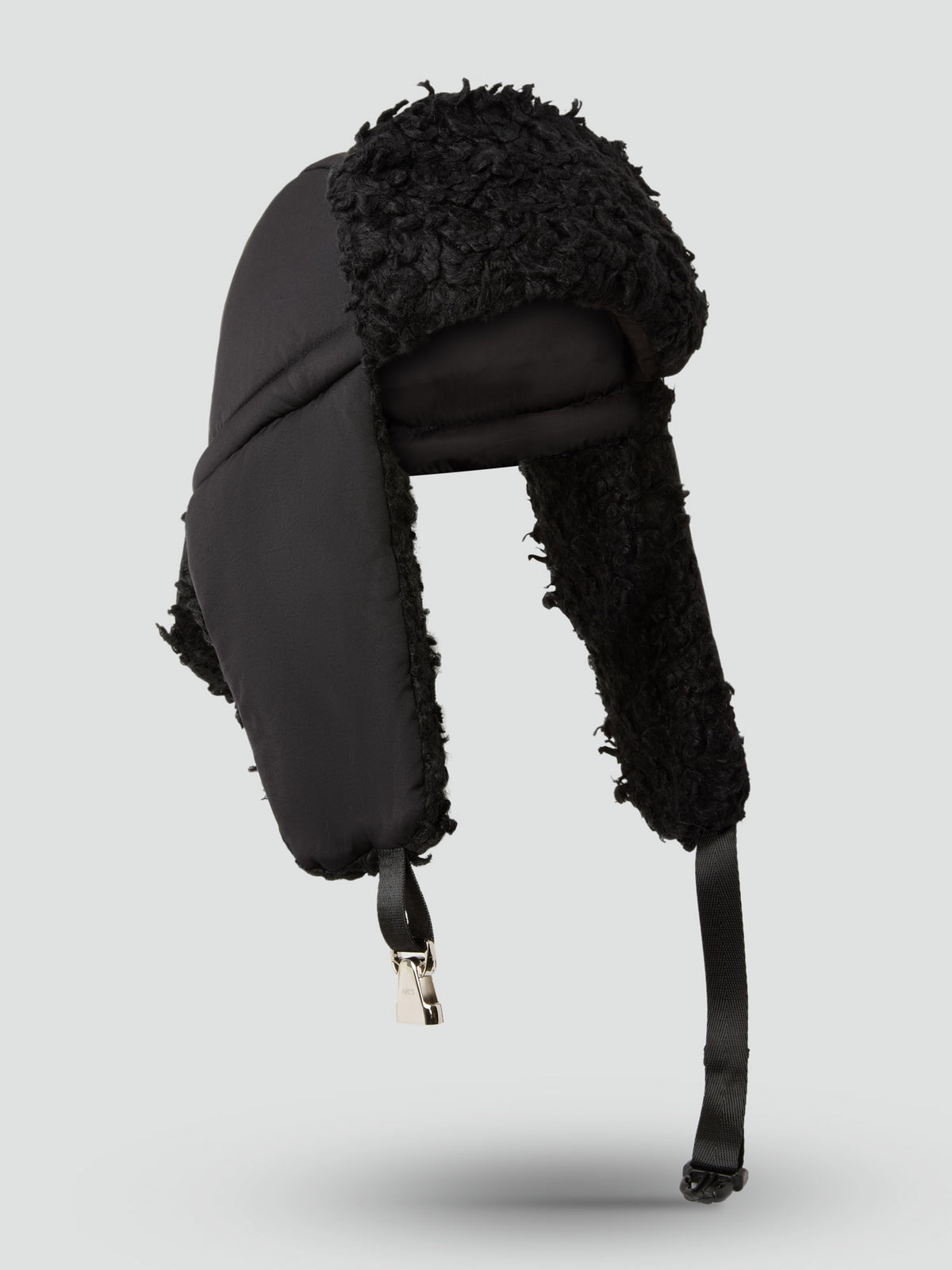 MOMENTARY HAT in Black Savian Eco Fur