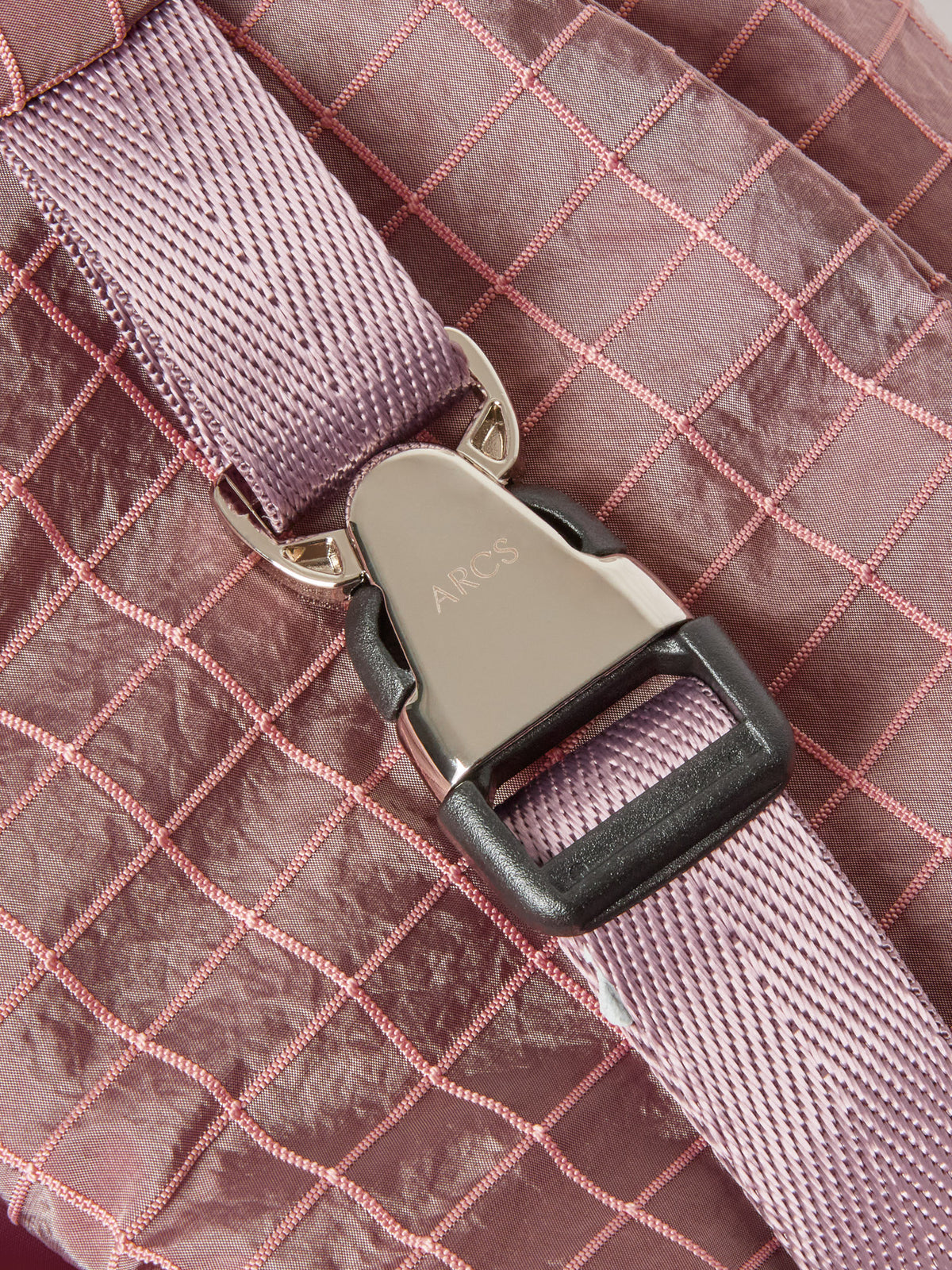 MOMENTARY HAT in ROSE Windowpane