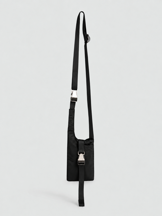 CLOSER POUCH in Black Recycled Polyester